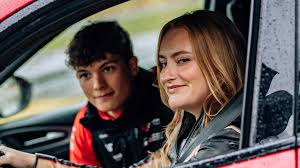 Bearman coaches ‘Chicken Shop Date’ star Amelia Dimoldenberg | Bearman Guides ‘Chicken Shop…