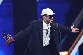 Bad Bunny Tops the Latin Grammys: 8 Key Moments From the Show | Bad Bunny wins album of the year …