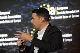 Ben Shapiro blasts ‘intellectual coward’ Tucker Carlson amid staff shakeup at Heritage | The …