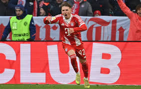 FC Bayern: Mit Florian Wirtz hätte es Super-Karl nicht gegeben! | Von der Notlösung zur Geheimw…