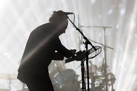 Iconic rock band breaks concert attendance record with first tour in 7 years | Radiohead Beats Me…