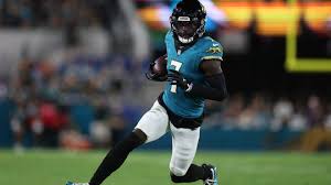 Jaguars’ WR Brian Thomas Jr. appears on latest injury report | Brian Thomas Jr. (shoulder) off in…