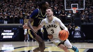 Stillwell’s double-double helps UCF fend off Oakland 87-83 | Jamichael Stillwell’s big night pr…