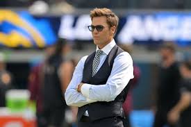 Tom Brady Sends Message for MLB Legends David Ortiz, Alex Rodriguez, Derek Jeter, and FOX Colleag…