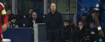 Slot wonders if Salah thinks he ‘made a mistake’ | Mo Salah’s Liverpool situation likened to Cris…