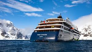 Cruise ship collides with another vessel amid ‘high wind’ | Cruise ships collide due to strong wi…