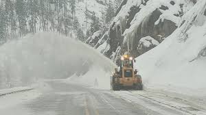 Are Snoqualmie and Stevens passes open? Here’s how to check | Heavy snow causes closures at Snoqu…