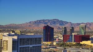 Las Vegas valley braces for early heat wave, temps set to soar | Unseasonably Warm Weekend in Sou…