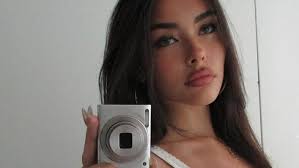 Madison Beer’s Thong Snap Has Tate McRae Saying ‘My Goodness’ | In a daring outfit, this se…