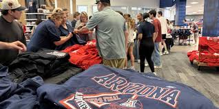 University of Arizona warns fans about counterfeit merchandise ahead of Final Four | University o…