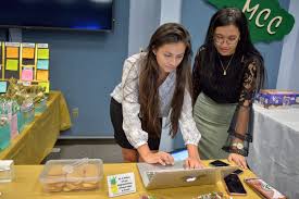 Donʻt get hooked: UH Maui College presents real-life phishing stories | Donʻt get hooked: Unive…