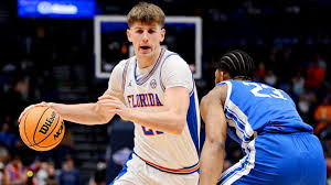 Florida forward Alex Condon to return for senior season | Florida’s Alex Condon returning to Gato…