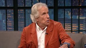 Henry Winkler Admits He Still Likes the ‘Good Parts of Twitter’ | Video | Henry Winkler Remem…
