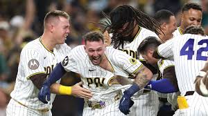 Jackson Merrill’s walk-off double caps 5-run 9th for Padres | Mariners suffer brutal ninth-inning…