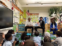 Mamdani brings Obama to NYC for meeting | Watch: Obama and Mamdani sing with children in New York…