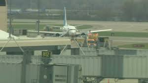 Plane diverted to Pittsburgh for ‘possible security issue,’ officials say | United flight from Ch…