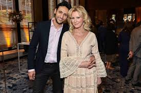Sandra Lee and Ben Youcef Break Up, End Engagement After Nearly 5 Years Together | Sandra Lee and…