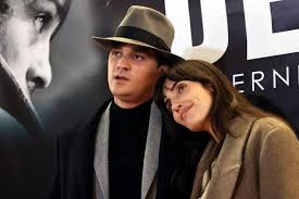 Après sa condamnation, Alain-Fabien Delon s’échappe en Normandie avec femme et enfant | Alain-F…