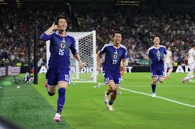 Ayase Ueda anota 2 goles y Japón vapulea 4-0 a Túnez en el partido 1.000 del Mundial | Estadio …