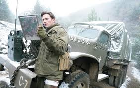 Scott Eastwood Is Trapped During World War II’s Battle of the Bulge in Lucky Strike Clip | Excl…