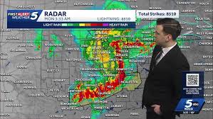 UPDATES: Winds reach triple digits as storms cause damage across Oklahoma | Thousands without pow…