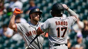 Giants’ power surge can’t overcome another late bullpen collapse | Giants slug four homers, but o…