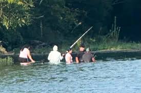 ‘The last picture’: A passing boater’s photograph may be the 5 adults who drowned in Ohio | 5 dea…