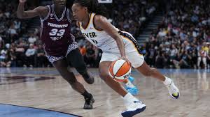 Kelsey Mitchell scores 29 before sitting out 4th in Fever win | Caitlin Clark Calls Out Fever’s P…