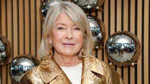 Martha Stewart’s Enchanting Entryway Focal Point Features an ‘Age-Old Technique’ Making a Comebac…