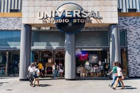 Measles-infected Universal Studios visitor spent whole day at the park | Measles Patient May Have…
