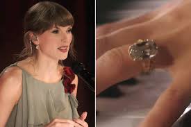 Taylor Swift’s Engagement Ring and New Wedding Band Are on Full Display During First Post-Weddi…