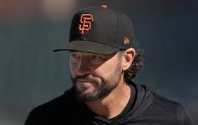 The Giants quietly made a loud statement about where they stand on Tony Vitello’s future in San…