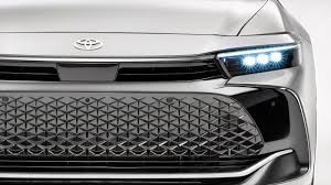 The Struggling Toyota Crown’s Main Rival Comes From Within Toyota’s Own Ranks | Competing with th…