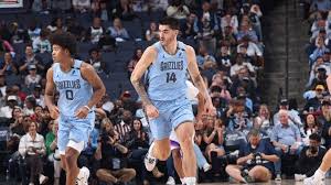 MikeCheck: Off to 3-0 start, Grizzlies ‘being smart’ with Edey’s process amid early progres…